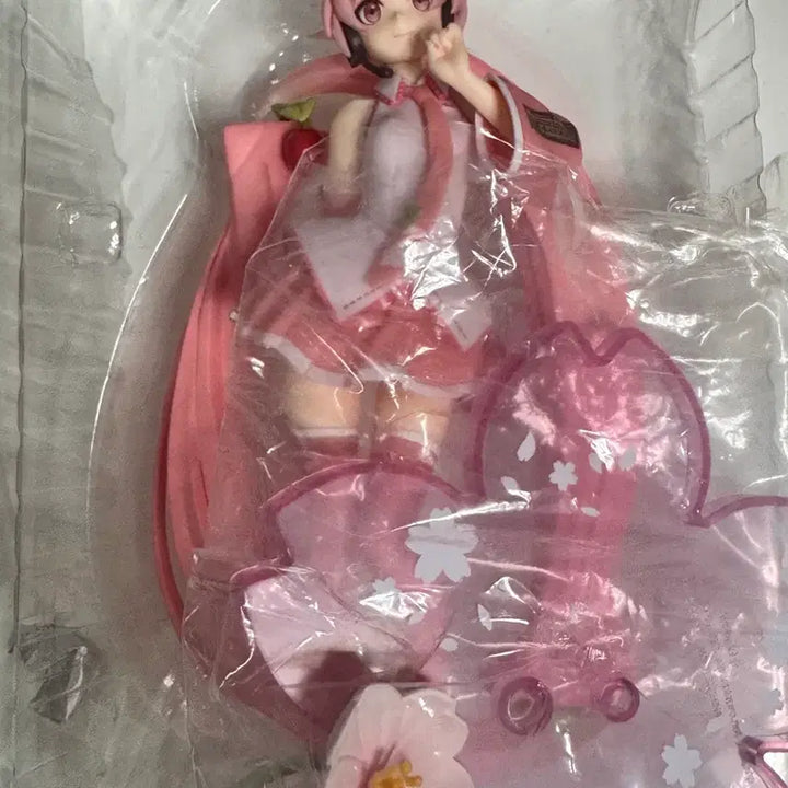 [BUNJANG] Sakura Miku 2021 &amp; 2023 Figure Bundle Set / 사쿠라미쿠 피규어 일괄 판매