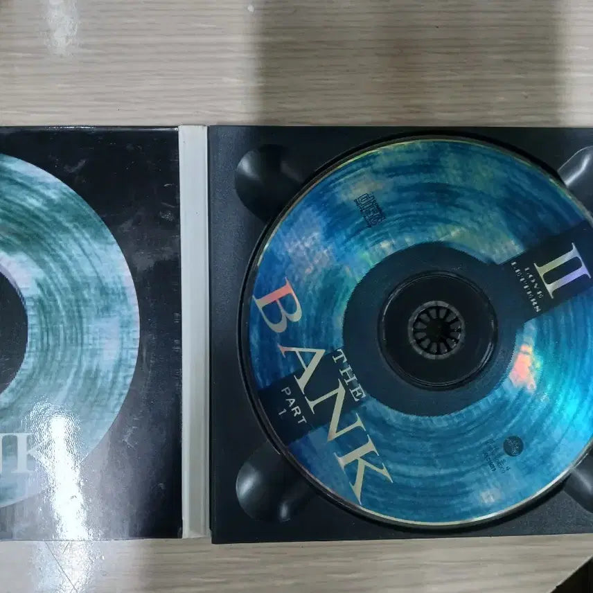 [BUNJANG] The Bank Part 1 Love Letters CD / 더 뱅크 파트1 Love Letters CD