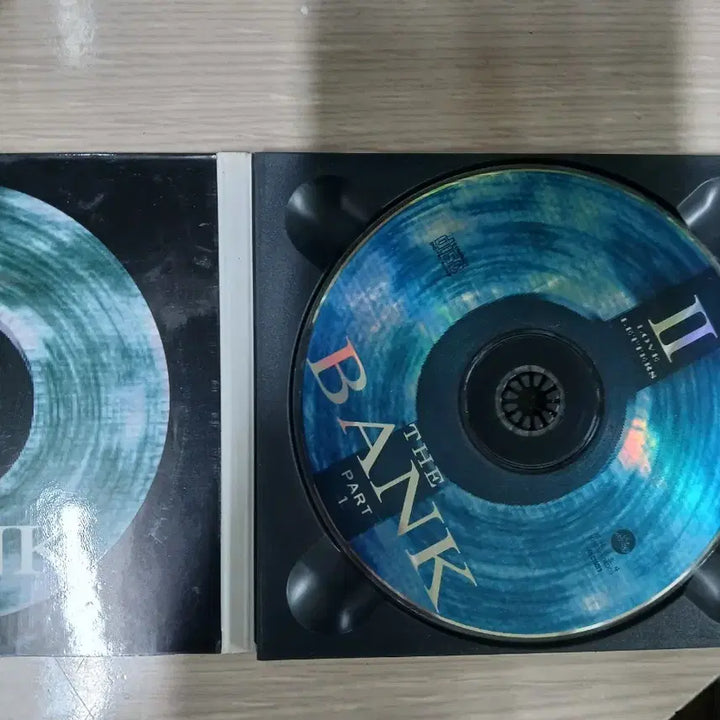 [BUNJANG] The Bank Part 1 Love Letters CD / 더 뱅크 파트1 Love Letters CD