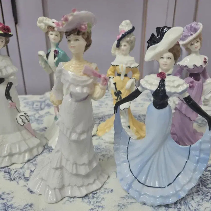 [BUNJANG] Colclough Lady Series Figurines (Set of 9) / 콜포트 레이디 시리즈 9개 묶음