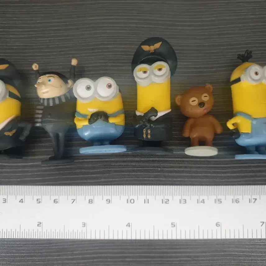 [BUNJANG] Minions Figure 9-Piece Set / 미니언즈 피규어 9종 세트