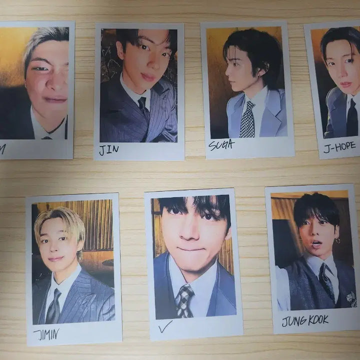 [BUNJANG] BTS (Bangtan Boys) 7-Member Unsealed Photocard Set / 방탄소년단 BTS 포토카드 7종 (개봉 후 개별슬리브)