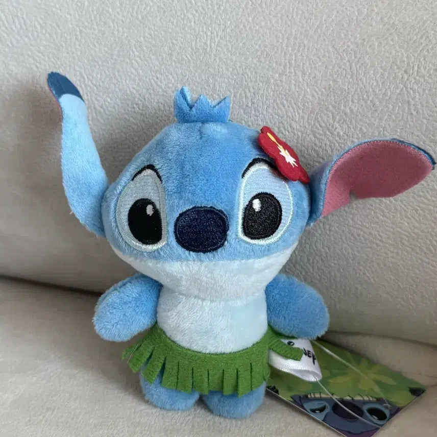 [BUNJANG] Disney Stitch Hawaiian Hula Charm Doll / 디즈니 스티치 하와이안 훌라 키링 인형