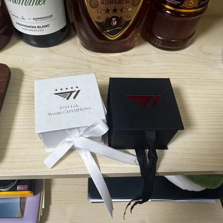 [BUNJANG] T1 2024 LoL Worlds Championship Commemorative Keycap Bundle / T1 2024 LoL 월즈 우승 기념 키캡