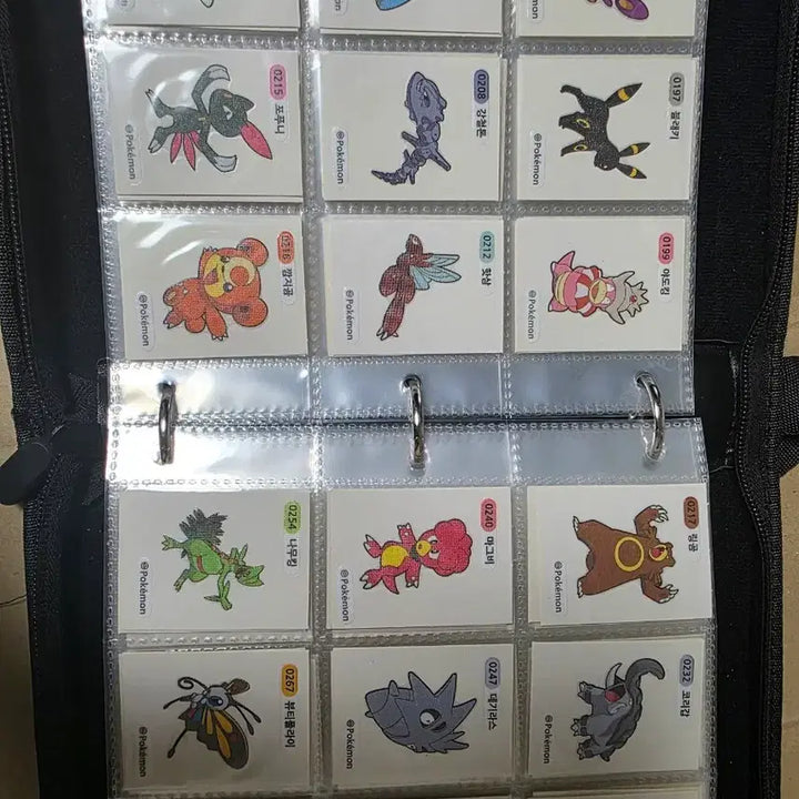 [BUNJANG] Pokemon Stickers - Four-Digit Numbers - 106 Types / 포켓몬 띠부씰 네자리 넘버 106종+중복2장
