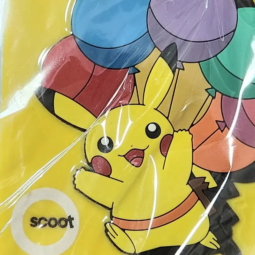 [BUNJANG] Scoot Airlines Pikachu Lanyard Card Holder / 스쿠트항공 피카츄 랜야드 피카추 목걸이스트랩 카드홀더 비행기 포켓몬콜라보