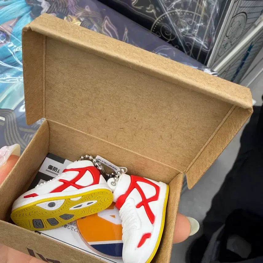 [BUNJANG] Haikyuu!! Nishinoya Miniature Shoe Keychain / 하이큐 미니어쳐 신발 키링 니시노야