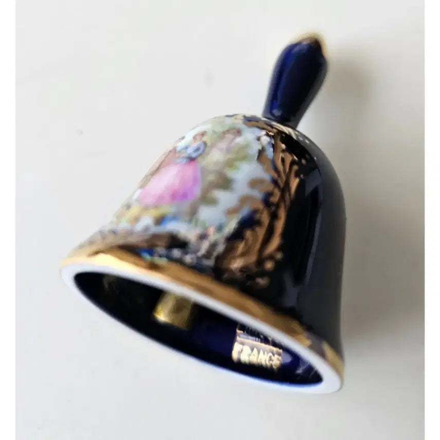 [BUNJANG] Antique French Limoges Porcelain Blue Lovers Bell / 엔틱 프랑스 리모주 연인이 그려진 블루 도자기 종 벨