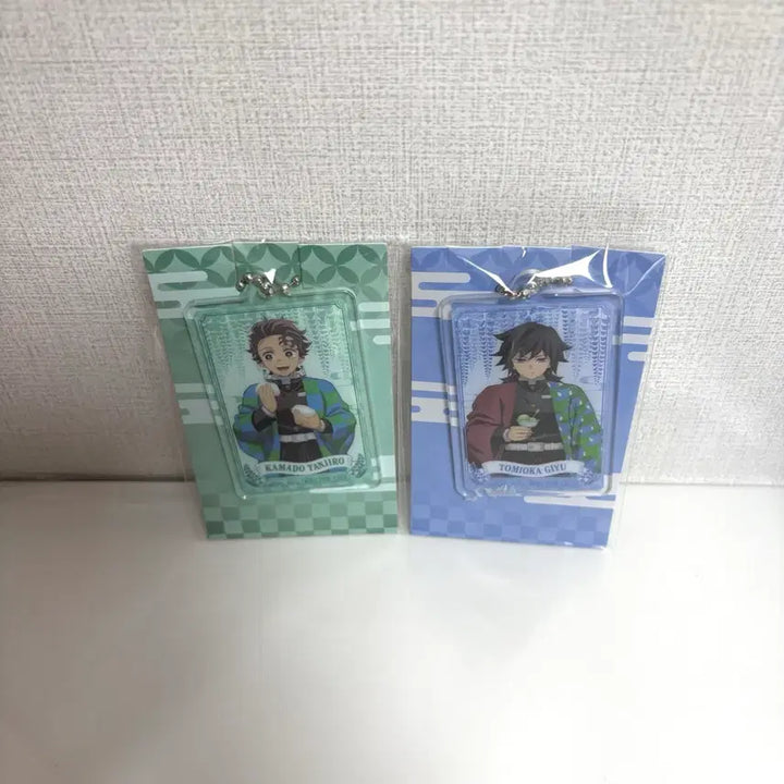 [BUNJANG] Demon Slayer Tanjiro Giyu FamilyMart Collaboration Acrylic Keychain / 귀멸의 칼날 탄지로 기유 패밀리마트 콜라보 아크릴 키링