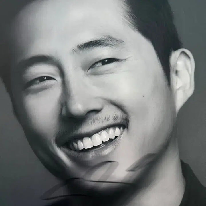 [BUNJANG] Steven Yeun Autographed Movie Poster / 영화 배우 스티븐 연 친필 싸인 포스터 팝니다