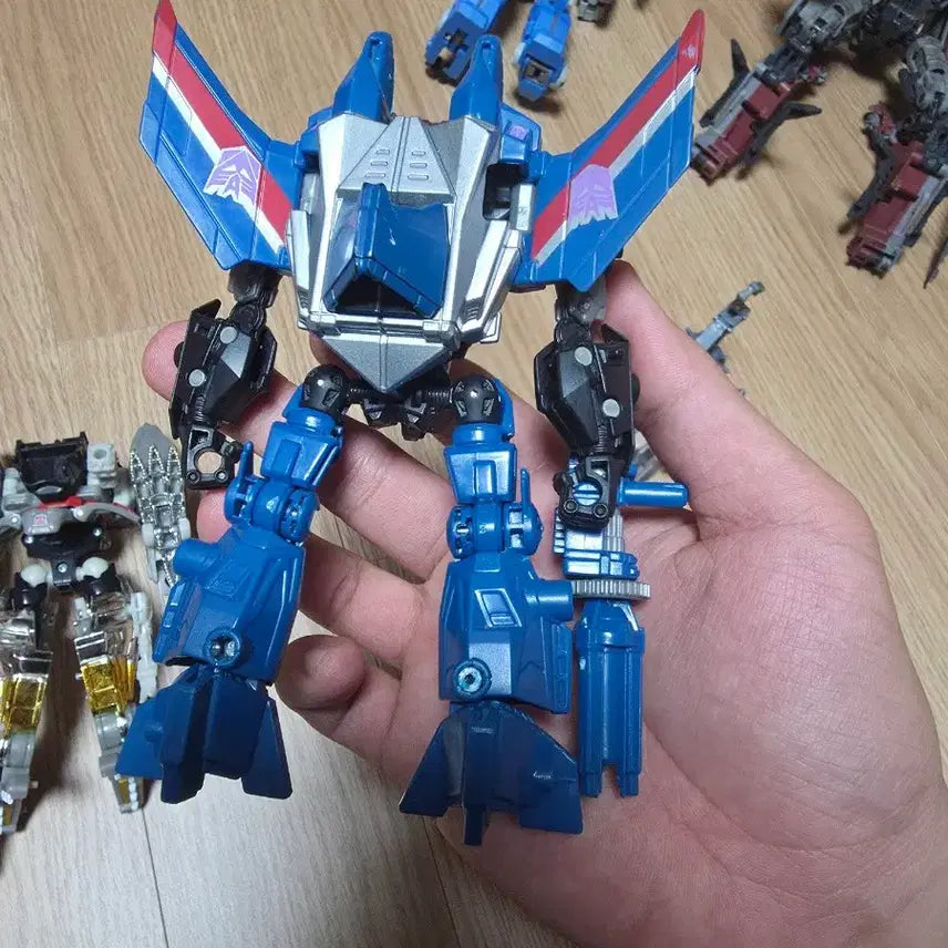 [BUNJANG] Transformers WFC Thundercracker (Damaged) / 트랜스포머 wfc 썬더크래커 판매합니다.