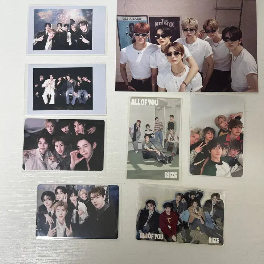 [BUNJANG] RIIZE Official Goods Group Photocard, Sticker, Postcard Bundle Set / 라이즈 공굿 단체 포카, 스티커,엽서 일괄 양도
