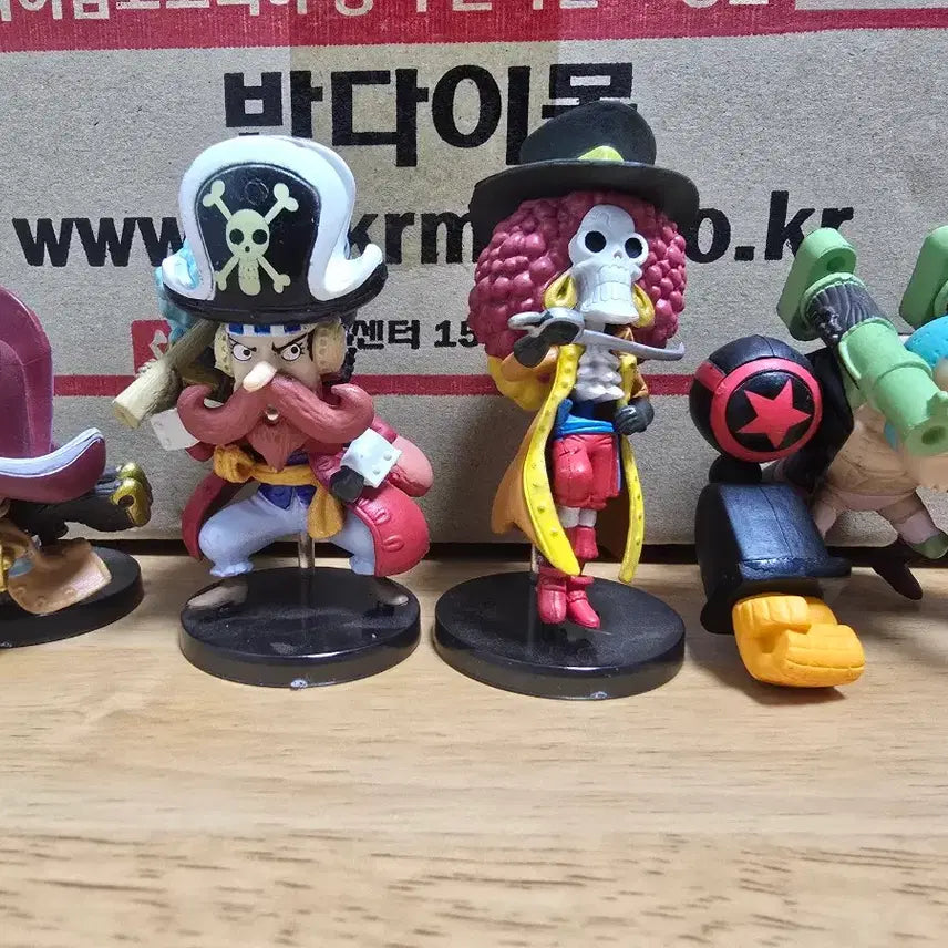 [BUNJANG] One Piece Mini Figures 15 Types + Puzzle Set / (급처)원피스 미니피규어 15종+퍼즐