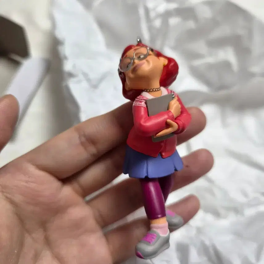 [BUNJANG] Hallmark Disney Pixar Turning Red Mei Ornament / 홀마크 디즈니 픽사 메이의 새빨간 비밀 메이 오너먼트