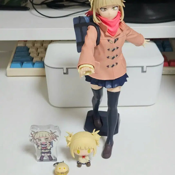 [BUNJANG] My Hero Academia Himiko Toga Figure Set / 나의 히어로 아카데미아 토가 히미코
