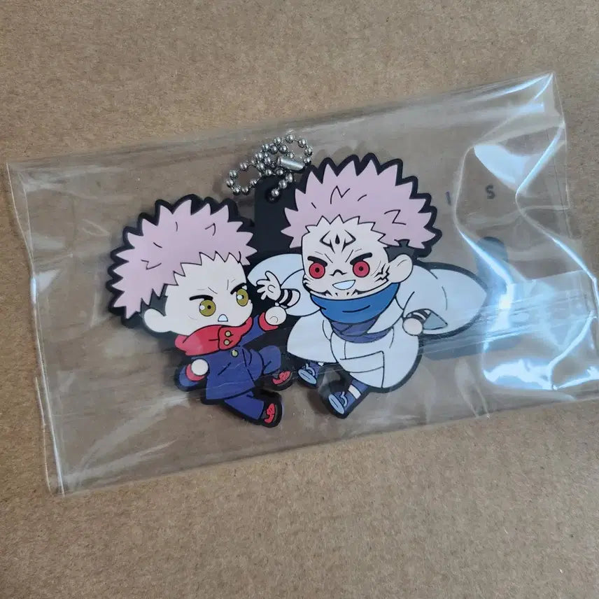 [BUNJANG] Jujutsu Kaisen Rubber Keychain - Itadori Yuji &amp; Sukuna / 주술회전 러버 키링 이타도리 스쿠나 양도