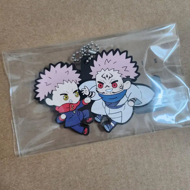 [BUNJANG] Jujutsu Kaisen Rubber Keychain - Itadori Yuji &amp; Sukuna / 주술회전 러버 키링 이타도리 스쿠나 양도