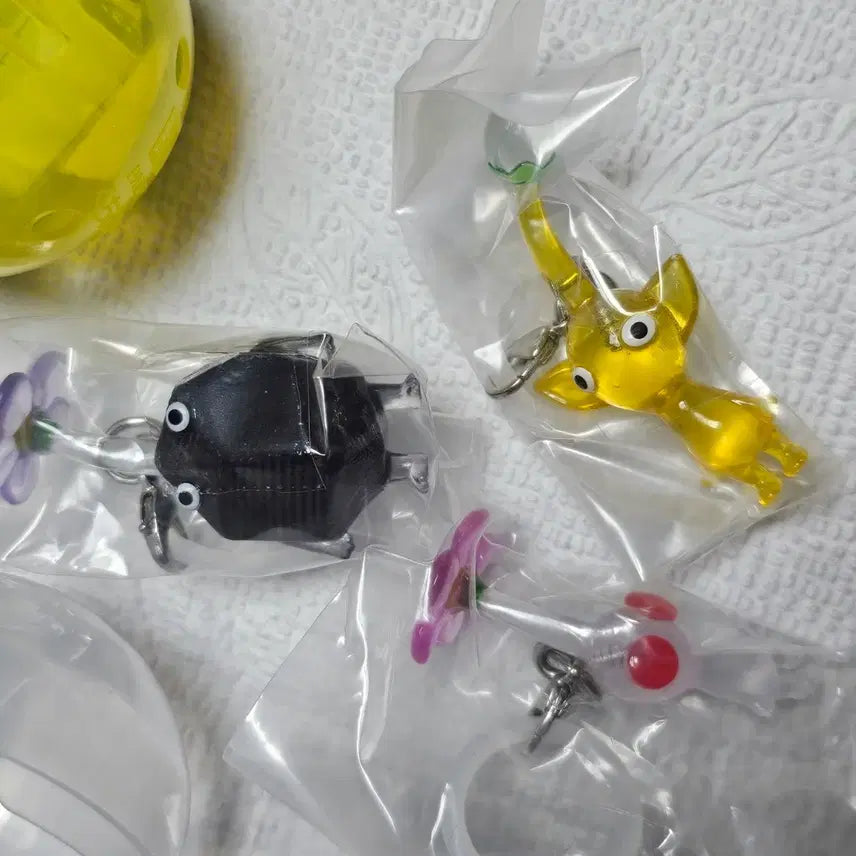 [BUNJANG] Pikmin Gacha Gashapon Mezushi Set of 3 (Sealed) / 미개봉새상품) 피크민 가챠 메지루시 3종 일괄