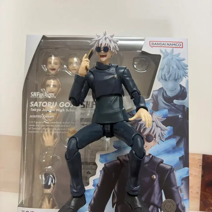 [BUNJANG] Bandai SHF Satoru Gojo Figure / 고죠피규어 반다이 SHF