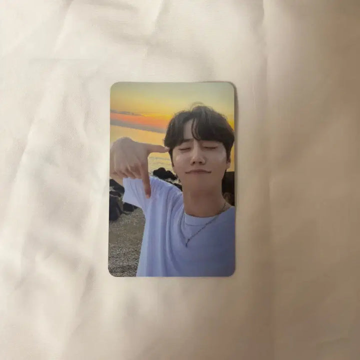 [BUNJANG] Lee Junyoung Last Dance Studio Photocard / 이준영 공방포카 노을포카 양도