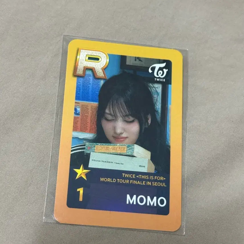 [BUNJANG] Twice Shinsage Momo Photocard / 트와이스 슈스제 모모 포카