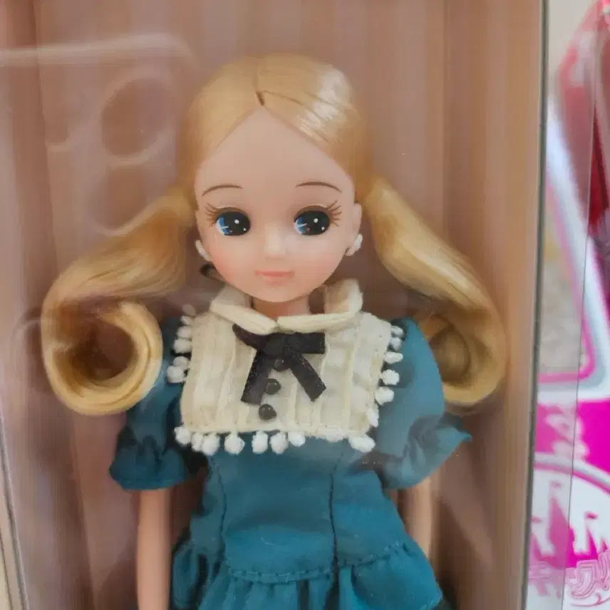 [BUNJANG] Castle Rica Doll (Pigtail Style) / 노란 금발 캐슬리카 (고베리카처럼 양갈래)