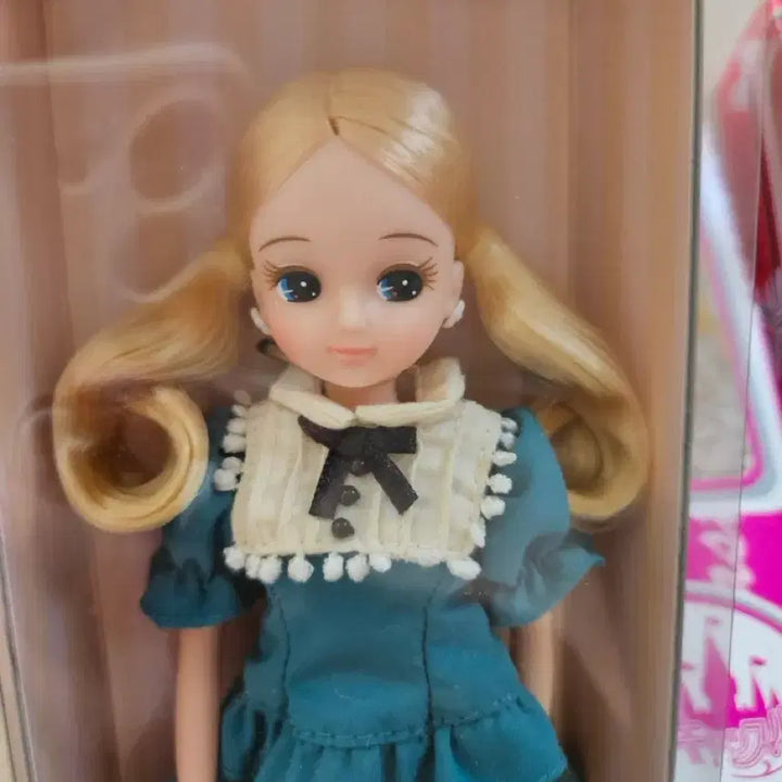 [BUNJANG] Castle Rica Doll (Pigtail Style) / 노란 금발 캐슬리카 (고베리카처럼 양갈래)
