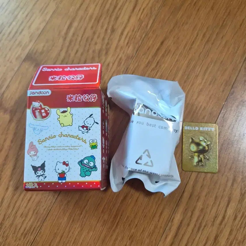 [BUNJANG] Sanrio Hello Kitty Rice Grain Figure / 산리오 헬로키티 쌀알 피규어