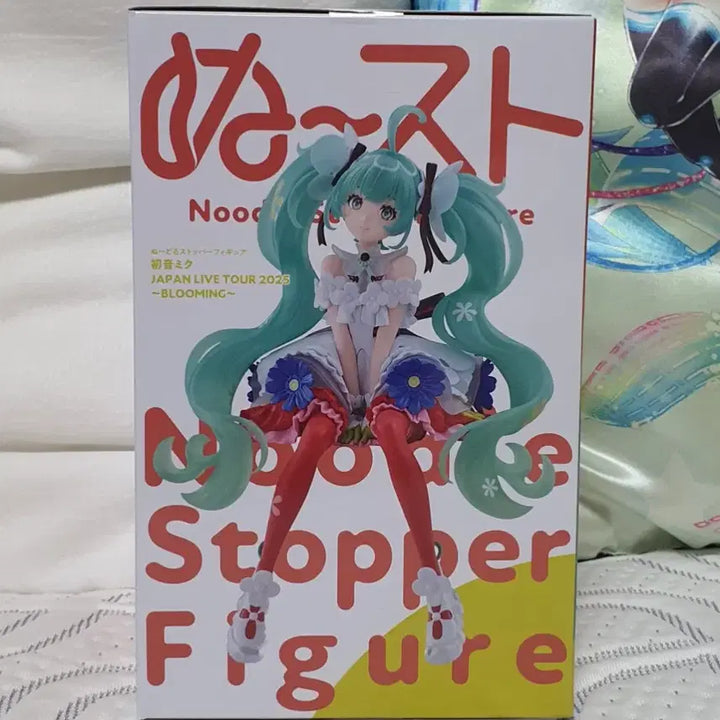 [BUNJANG] FURYU Hatsune Miku Japan Live Tour 2025 Blooming Ver. Noodle Stopper Figure (Sealed) / [정품] 후류 누들스토퍼 하츠네미쿠 저팬 라이브투어 2025 - 블루밍