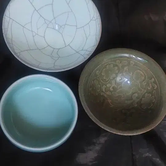 [BUNJANG] Duri-ban Set with Yeoyeo-jan Ceramic Dish / 두리반 2점+ 여요잔 1