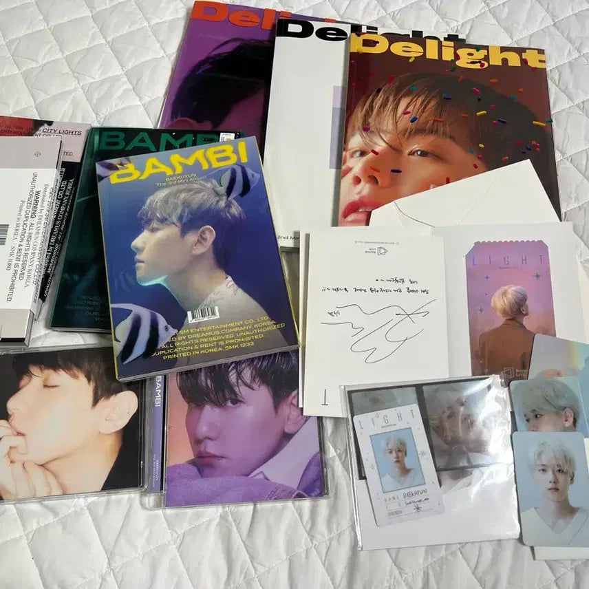 [BUNJANG] EXO Baekhyun 1st, 2nd, 3rd Album &amp; Light Concert Goods Bundle Set / 엑소 백현 앨범 1,2,3집 light 콘서트 굿즈