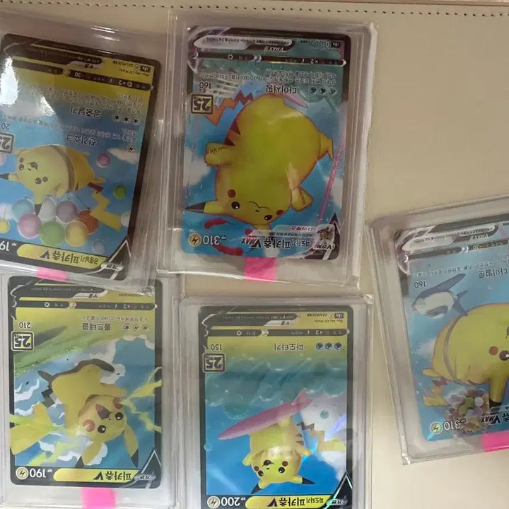 [BUNJANG] Pokemon 25th Anniversary Pikachu Bundle Set / 포켓몬 25주년 피카츄 일괄 !