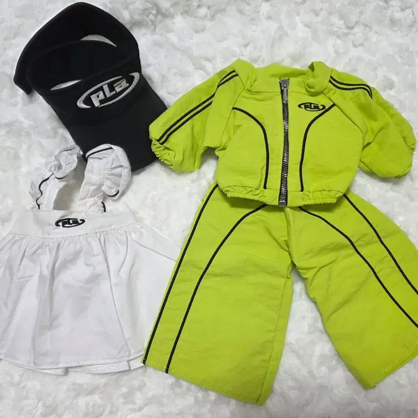 [BUNJANG] 30cm Doll Streetwear Green Set / 30cm 솜인형 옷 플라스틱옷장 스트리트 웨어 그린 판매