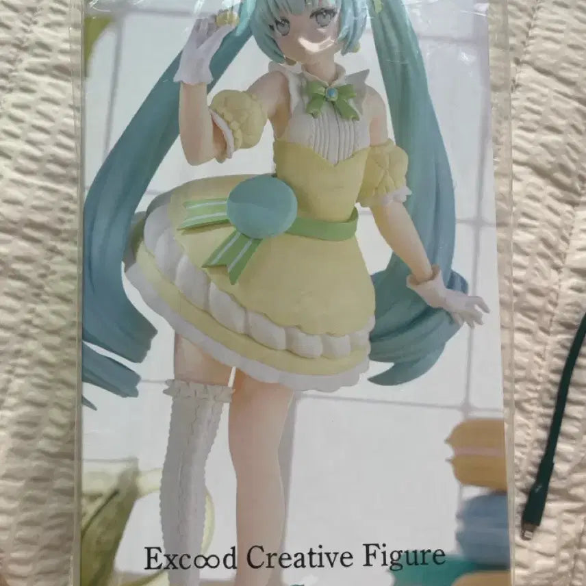 [BUNJANG] Macaron Miku Nendoroid / 마카롱미쿠