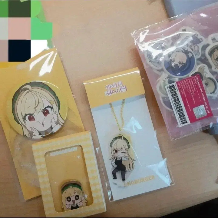 [BUNJANG] Jingburger Goods Bundle Set / 이세계 아이돌 징버거 굿즈 일괄판매