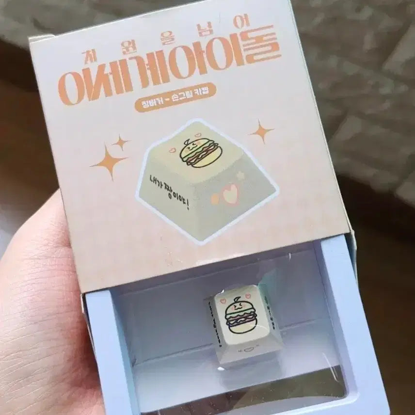 [BUNJANG] Isegye Idol Jingburger Merchandise Bundle Set / 이세계 아이돌 징버거 굿즈 일괄판매