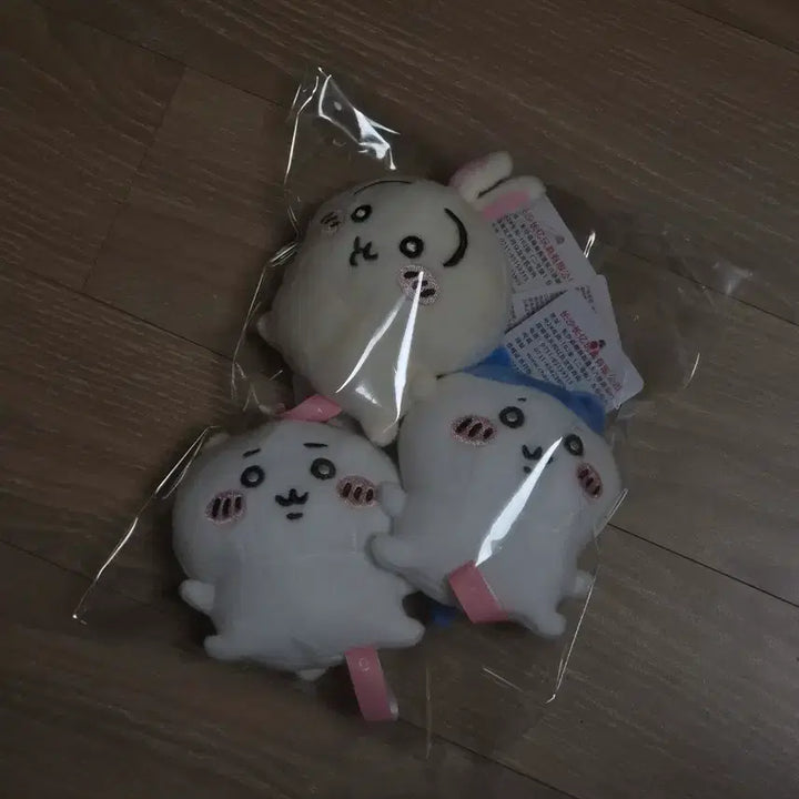 [BUNJANG] Monzakkwi Chiikawa Bean Eyes Hong Kong Limited Edition Set / 일괄) 먼작귀 치이카와 콩눈 홍콩한정판