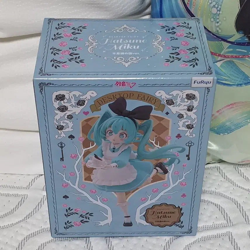 [BUNJANG] FURYU Desktop Fairy Alice in Wonderland Ver. Hatsune Miku Figure / [정품] 후류 데스크탑 페어리 하츠네미쿠 이상한 나라의 앨리스 Ver.