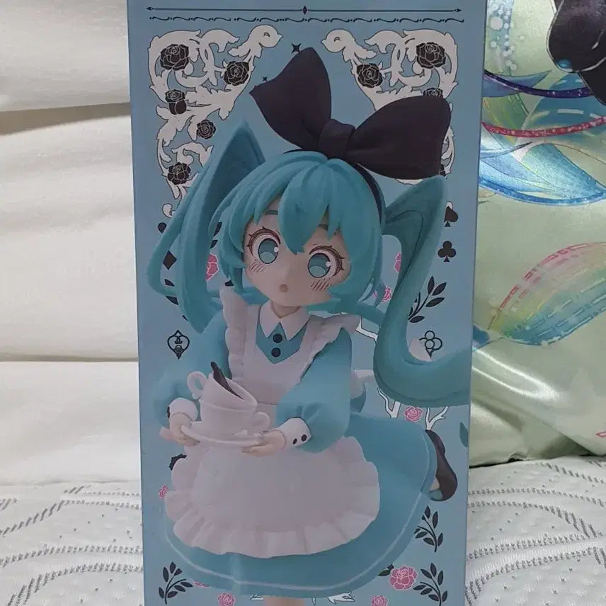 [BUNJANG] FURYU Desktop Fairy Alice in Wonderland Ver. Hatsune Miku Figure / [정품] 후류 데스크탑 페어리 하츠네미쿠 이상한 나라의 앨리스 Ver.