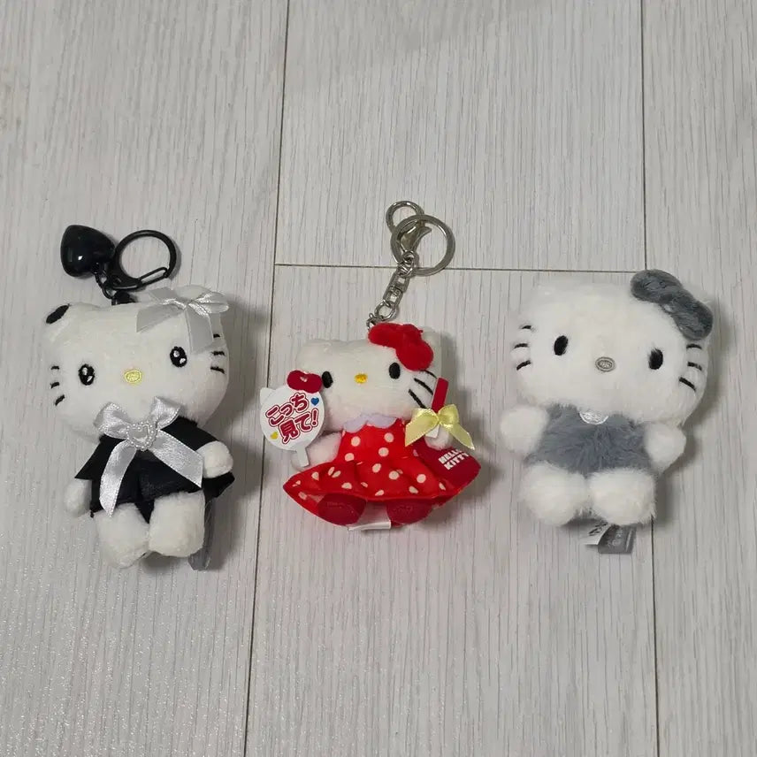 [BUNJANG] Hello Kitty 3-Piece Bundle Set / 헬로키티 3종 일괄 미퍼센트 로즈리팜
