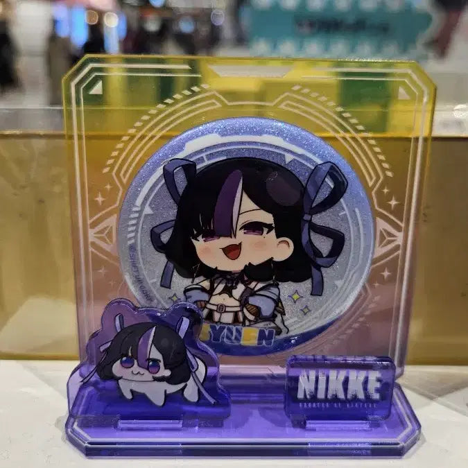[BUNJANG] Goddess of Victory: Nikke Shuen Hologram Can Badge &amp; Acrylic Stand / 승리의여신 : 니케 슈엔 홀로그램 캔뱃지 &amp; 캔뱃지 아크릴 스탠드