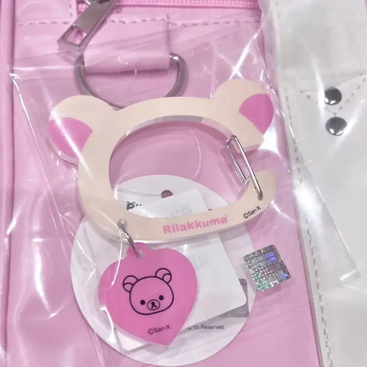 [BUNJANG] San-X Rilakkuma Spinns Collaboration Strawberry Charm, Pouch, and Bookmarks Bundle / 4종 일괄 코리락쿠마 스핀스 카라비너 딸기 키링 파우치 북클립
