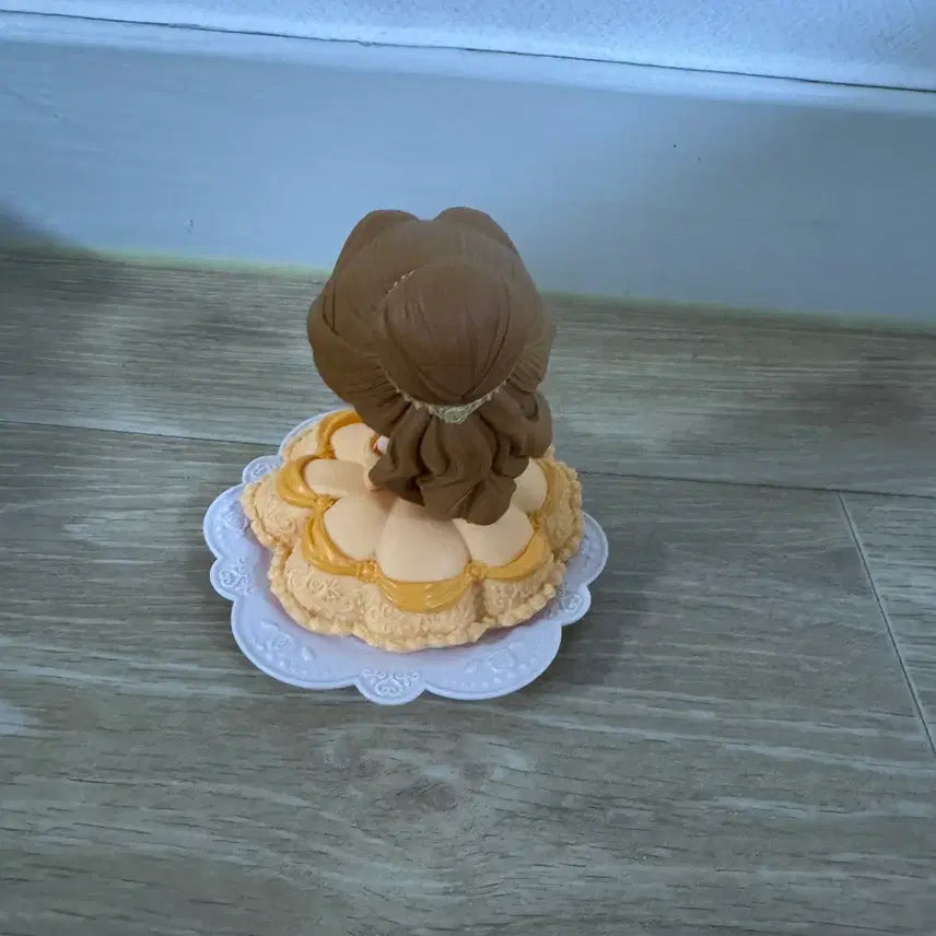 [BUNJANG] Disney Beauty and the Beast Q Posket Sugarly Belle Figure Regular Color Ver. / 박스X 미녀와 야수 큐포스켓 슈걸리 벨 일반 컬러 Ver.