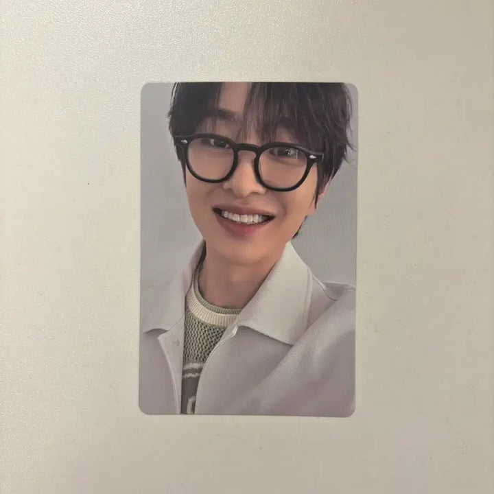 [BUNJANG] SHINee Onew Onewcode Digital Code Photocard / 샤이니 오이콘 디지털 코드ver 온유 포카