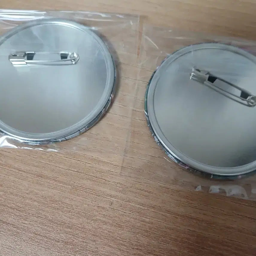 [BUNJANG] Kaiju No. 8 Mina Ashiro Can Badge Bundle Set / 괴수8호 아시로 미나 캔뱃지 일괄