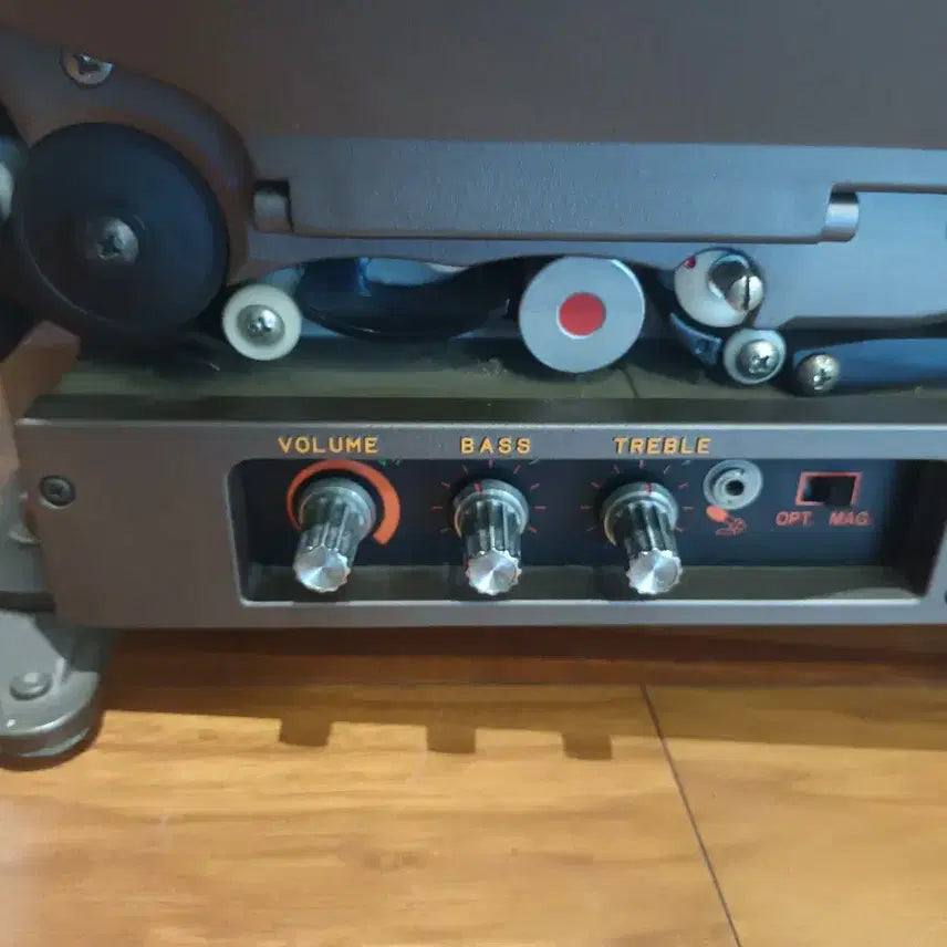 [BUNJANG] Vintage EIKI 16mm Film Projector / 빈티지 16mm EIKI 영사기