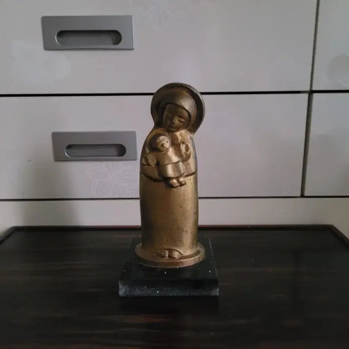 [BUNJANG] Brass Statue of the Virgin Mary by Artist Choi Changnak / 황동 성모모자상