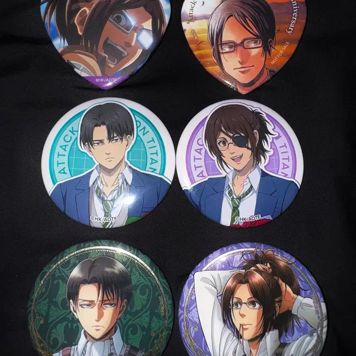 [BUNJANG] Levi, Hange Celadon Porcelain Can Badge Set / 리바이, 한지 캔뱃지