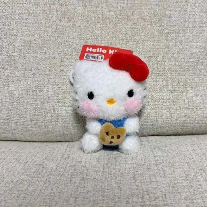 [BUNJANG] Sanrio Hello Kitty Bag Charm Plush 13cm / 정품 산리오 볼빵빵 헬로키티 가방걸이 13cm 키링인형