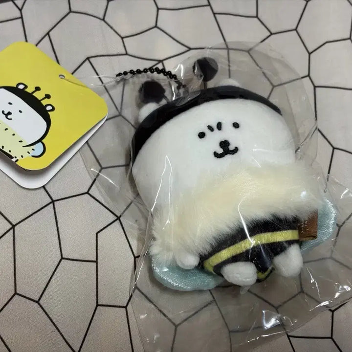 [BUNJANG] Nongdamgom Honeybee Bear Mascot Keychain (Sealed, Authentic) / 미개봉 정품 농담곰 꿀벌곰 마스코트 키링